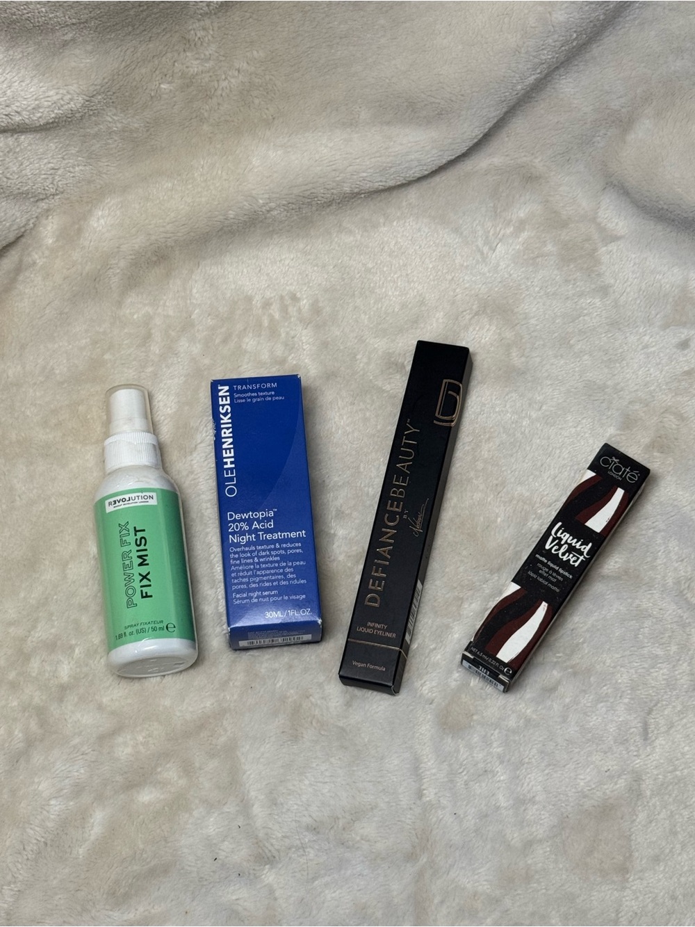 Brand New In Box (BNIB) 4-Piece Makeup & Skincare Bundle!